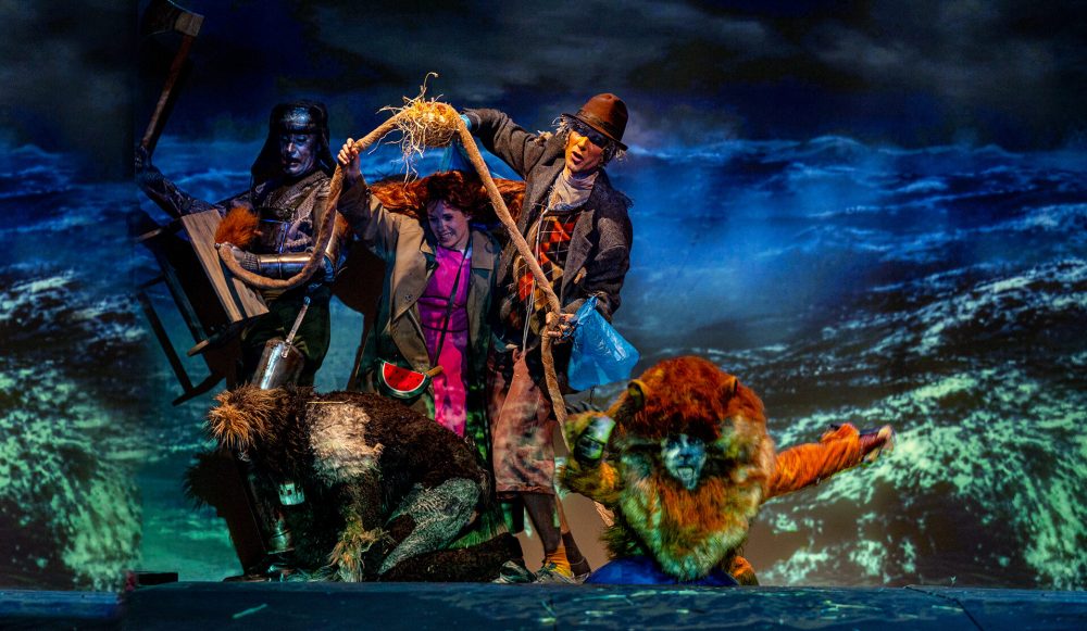 „Almássy Bettina Óz, a varázsló„ (6) ``Almássy Bettina Óz, a varázsló`` (6)